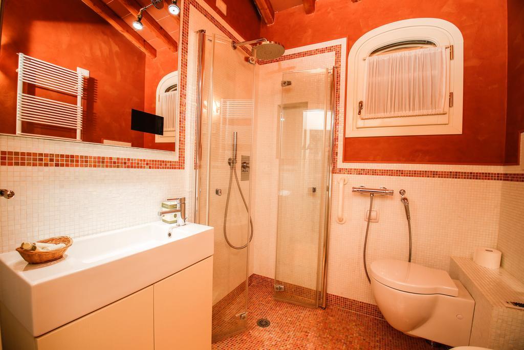 Casa Montecuccoli Монтелупо Фиорентино Стая снимка