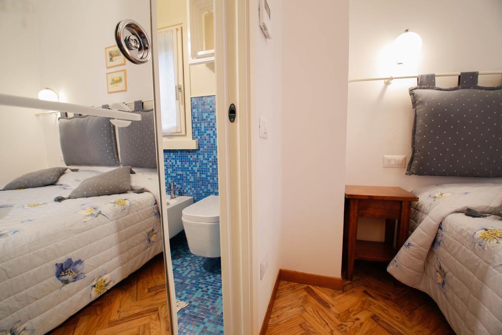 Casa Montecuccoli Монтелупо Фиорентино Стая снимка